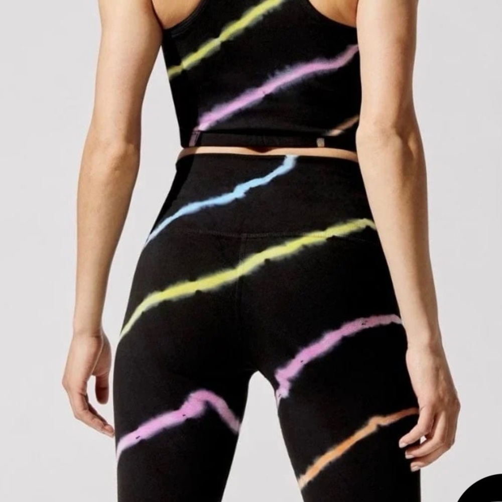 Electric and Rose tie dye leggings size xtra small
